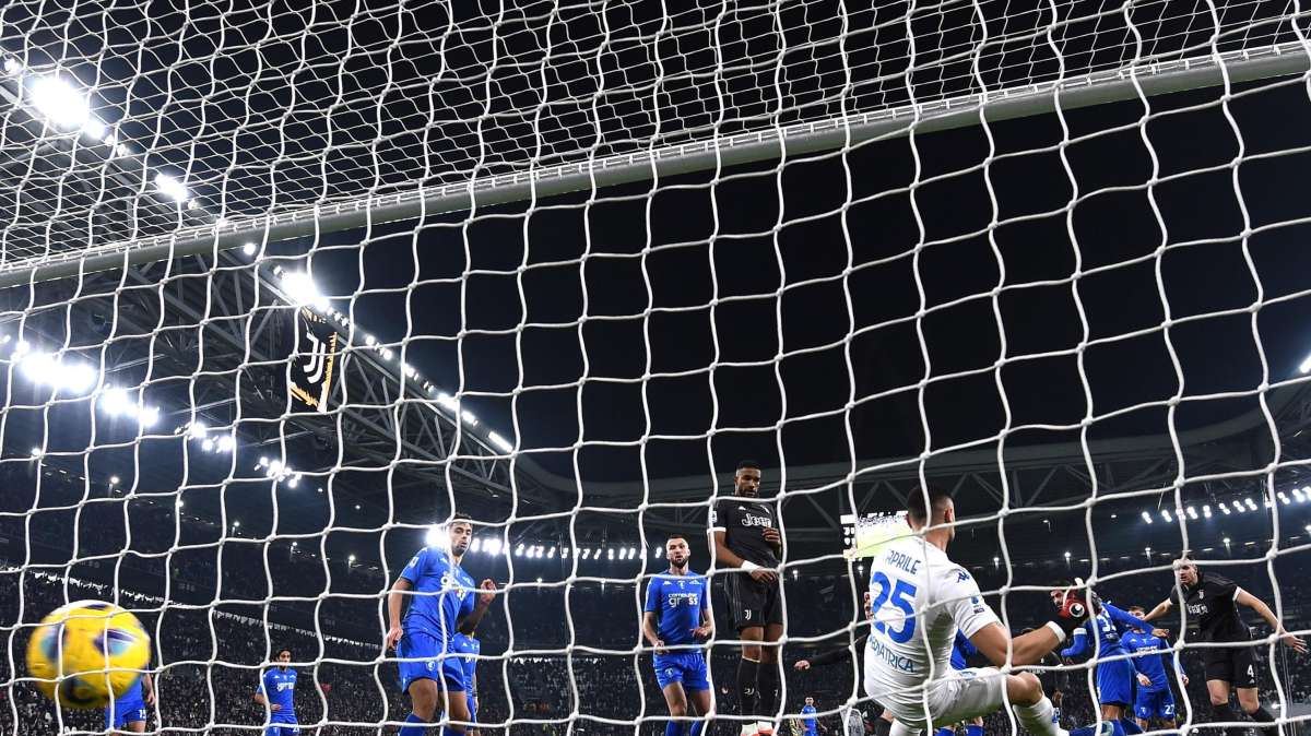 LA JUVE SBAGLIA TUTTO E NON È LA FAVORITA