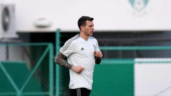 BERNARDESCHI a "The Players' Tribune": "A 16 anni ho avuto un problema al cuore, ho rischiato di smettere. Astori? Mi ha capito sulla scelta della Juve"