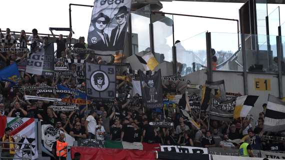 L'Udinese ringrazia Zemura, punizione capolavoro. Battuto il Lecce