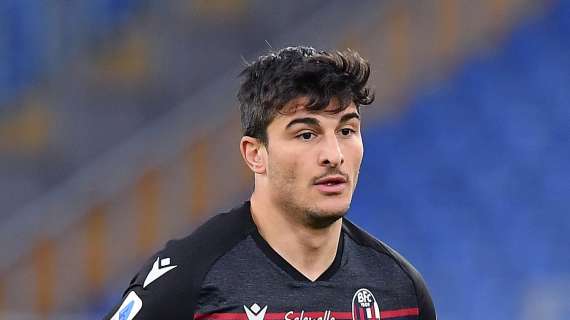 Mercato, tre italiane su Orsolini: è duello per l'ex Juventus