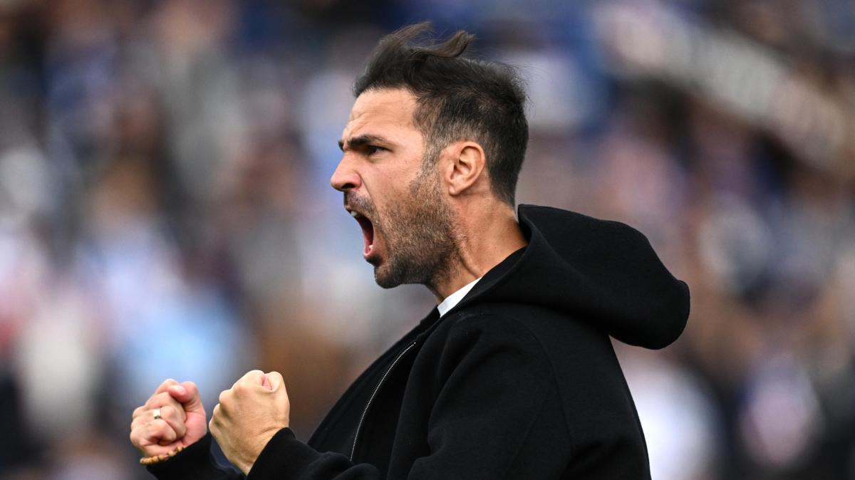 Fabregas a Dazn: "Do tanto valore a questa vittoria, la Juve è di un'altra dimensione, ma ha avuto tanti problemi nel cercare Caqueret e Nico Paz. L'abbiamo preparata bene"