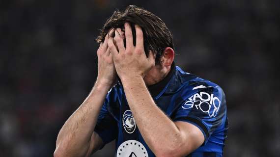 Atalanta, l'annuncio di De Roon: "Non giocherò l'Europeo". Si era fatto male contro la Juventus