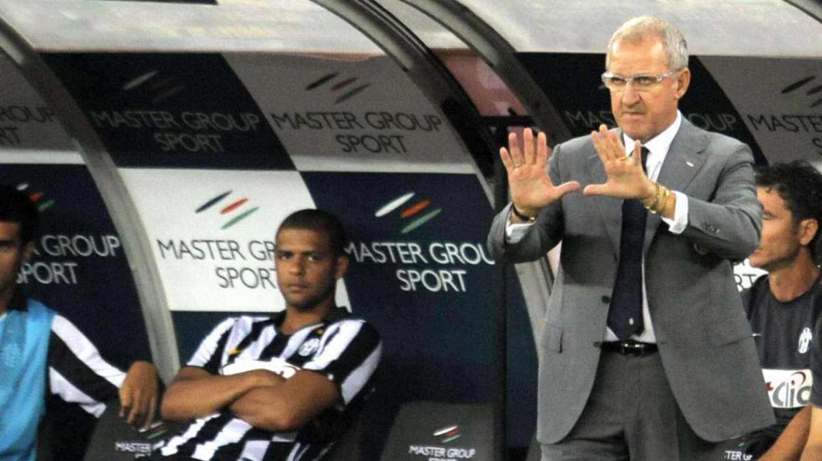 Delneri in conferenza: "Juve no limits, Krasic basilare, Felipe Melo fantastico"
