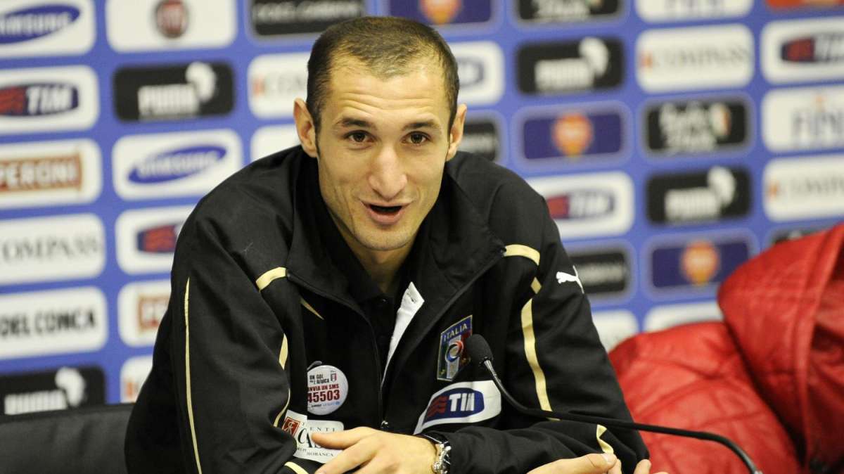 Chiellini: "Mi aspetto grandi acquisti. Dispiaciuto per Delneri. Conte? Ne parlano bene. Calcio scommesse? Ci vuole tempo prima di giudicare"