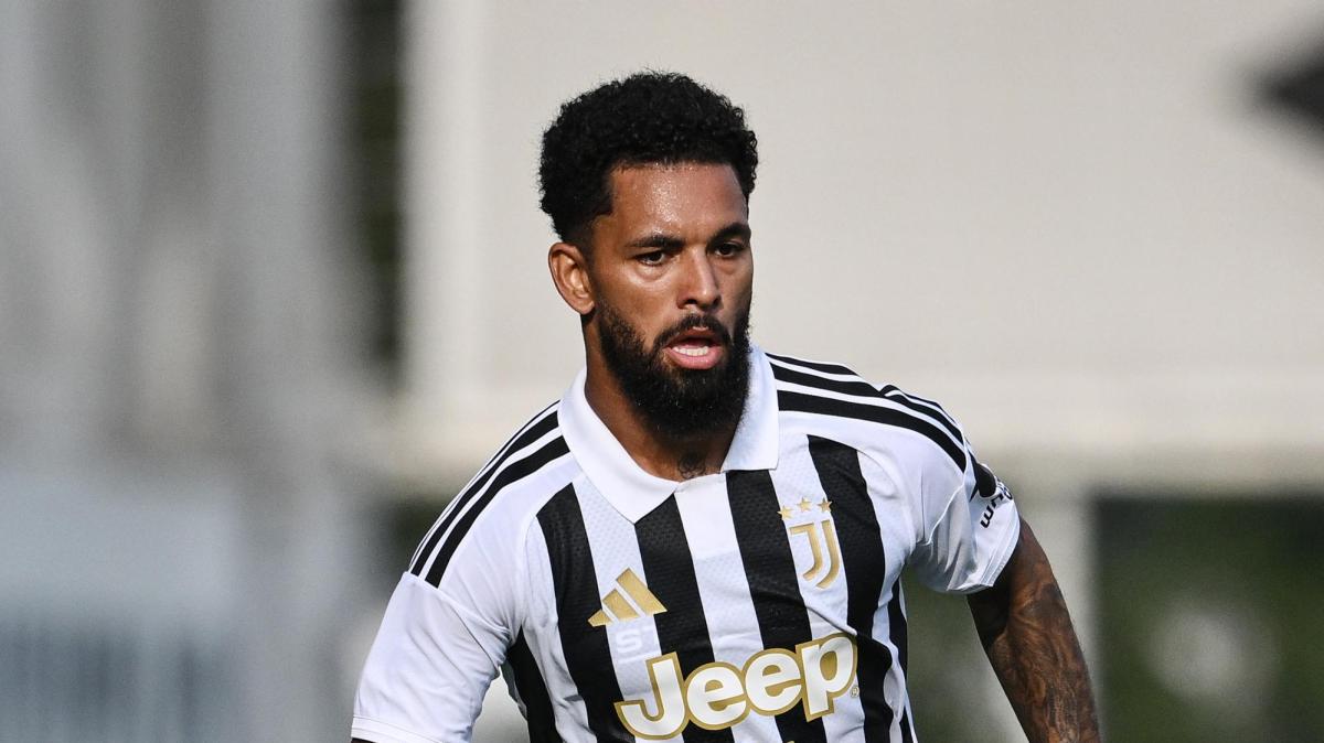 Douglas Luiz: “Sono tornato per restare alla Juventus. Oggi ho giocato nel mio ruolo”