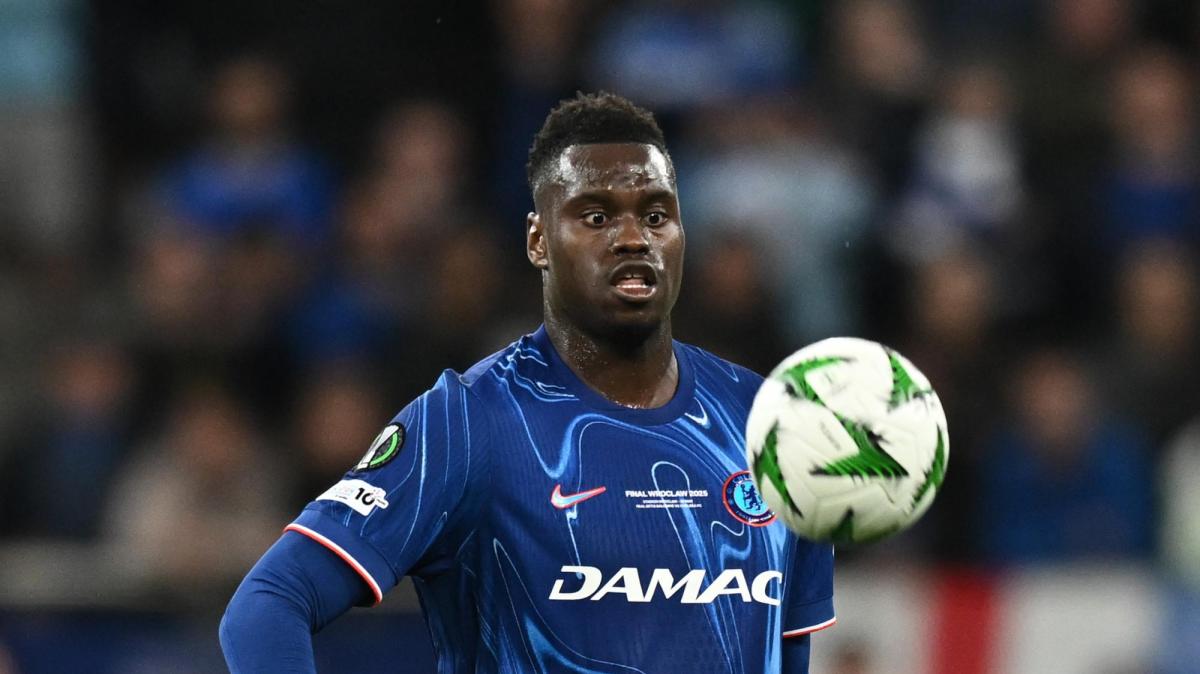 Juve, Badiashile non è un obiettivo: azione di disturbo al Napoli?