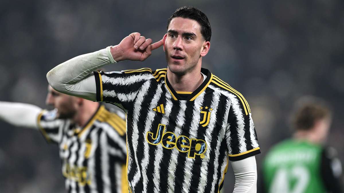 IL CLUB DEGLI INVIATI - Di nuovo la Juventus di Vlahovic decisivo con una doppietta. Con gli attaccanti in ritmo via all’operazione sorpasso