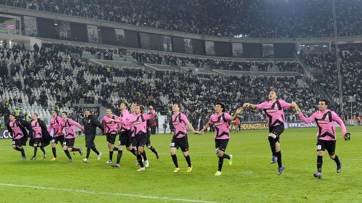 LA JUVE ABBATTE LA ROMA. ESTIGARRIBIA E LICHTSTEINER, DUE MARTELLI. DEL PIERO: MAGIA D'ALTRI TEMPI 