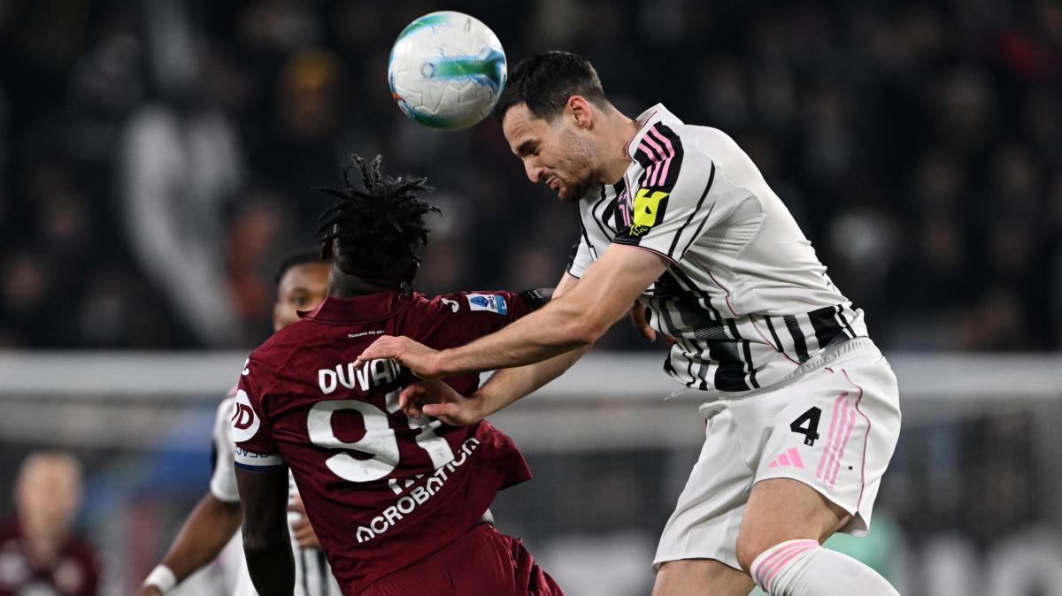 Contatto Paleari-Vlahovic, interviene Marelli: "Se non avesse preso il pallone avrebbe dovuto esserci controllo VAR e on field review".