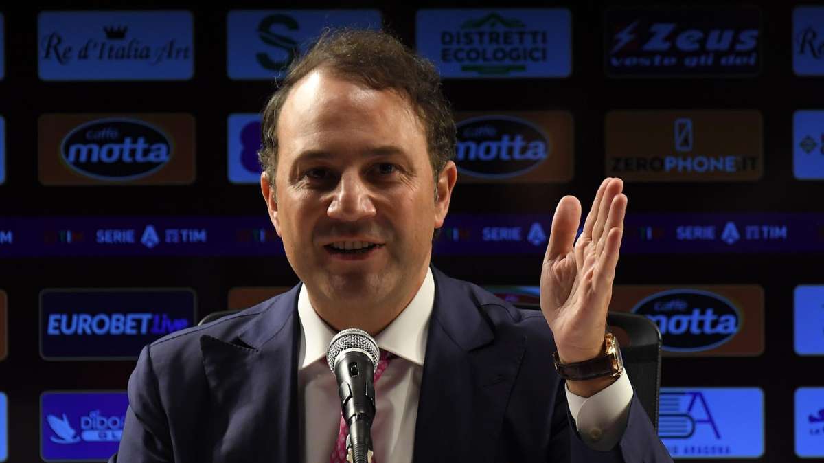 Iervolino: "Ci servirebbe un centrocampista come Rovella"