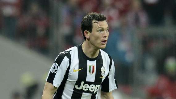 E' Lichtsteiner il giocatore svizzero più caro