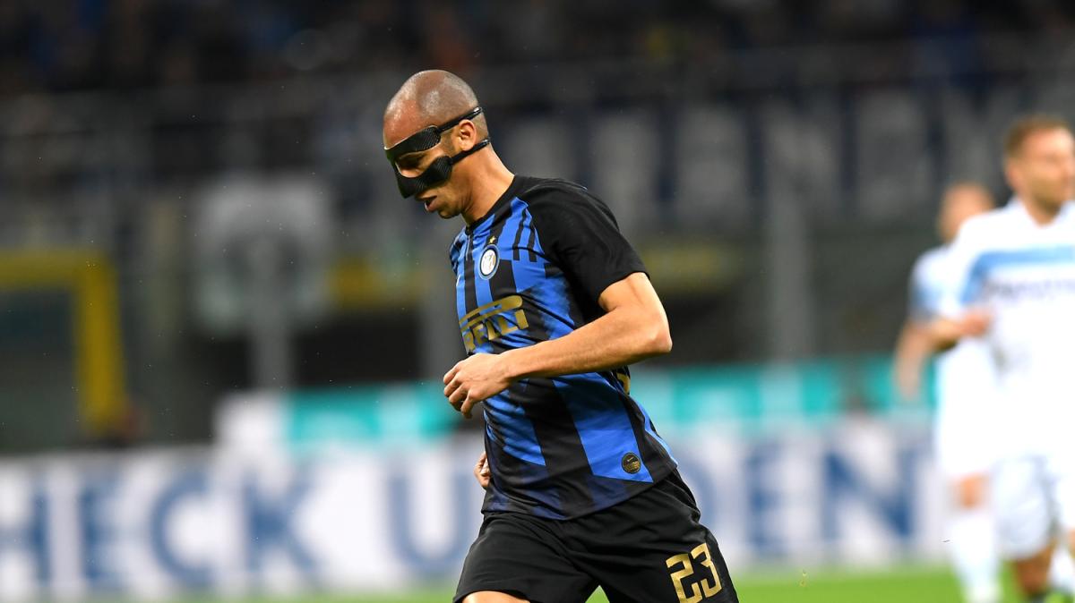 Miranda: "Spalletti? Come allenatore un vincente, come uomo...lasciamo stare"