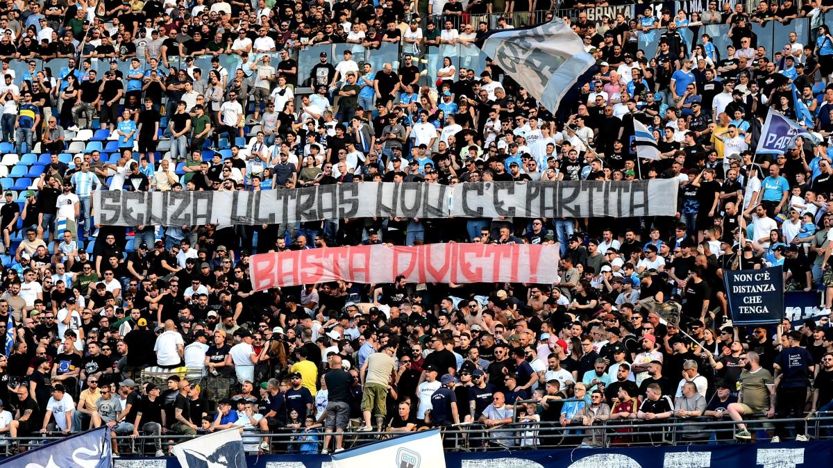 Napoli, tifosi contrari ad Allegri: pioggia di commenti contro l’ipotesi del post Conte
