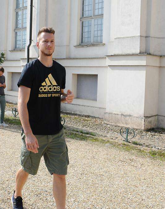 Primo allenamento con il Valencia per l'ex Neto 