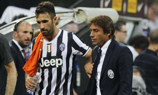 LIVE - 22 Convocati. Torna Vucinic. Assenti Chiellini e Vidal. Squadra in ritiro. Domani Conte potrebbe affidarsi ai titolarissimi. In porta tornerà Buffon