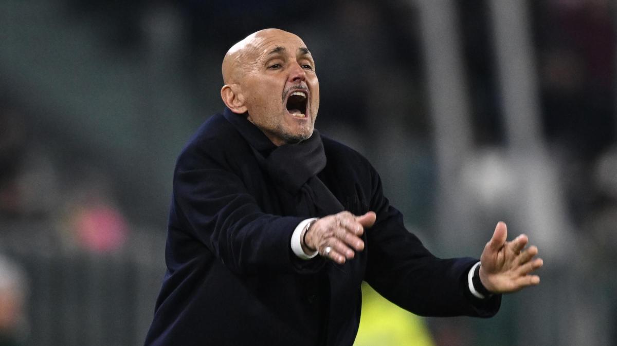 De Blasis: "Il Fenerbahce vuole l'obbligo di riscatto"