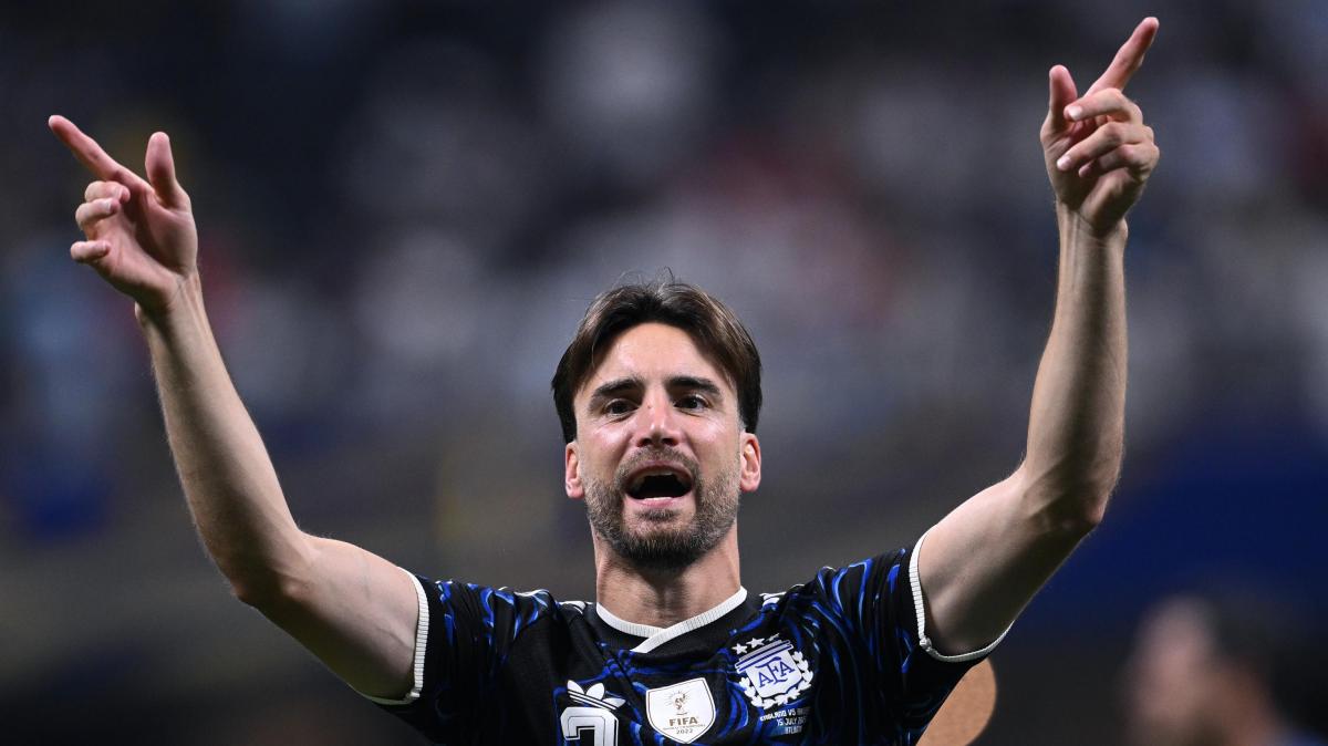 Juve, idea Tagliafico per la fascia sinistra: affare possibile se esce Cabal