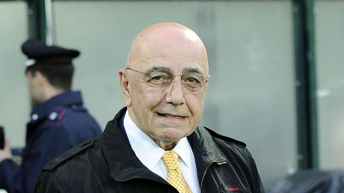 Beccantini punge il Milan: "Dall'ascella di Isla il Milan è entrato nella grazia di Dio. Classico finale da regime italico"