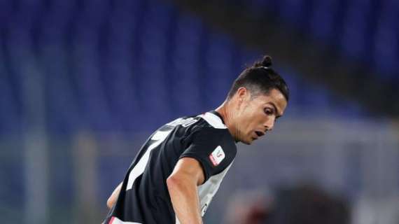 L'"ironia" napoletana: gelato CR7 solo nei coni per assenza di coppe