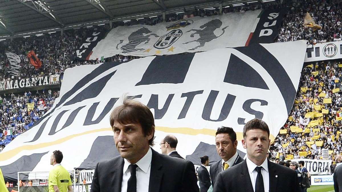 Wigan, Martinez: "La Juventus di Conte è il nostro modello"