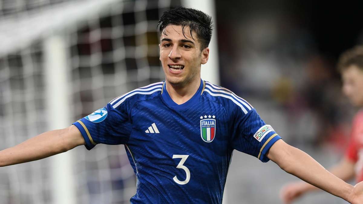 Fiorentina, Parisi: "Sono contento di essere qui, mi hanno voluto fortemente"