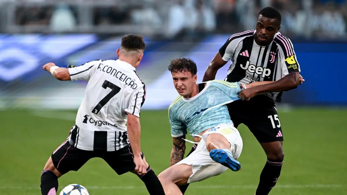 Juve, il giovane attaccante Di Biase verso l'Inghilterra: c'è il Crawley
