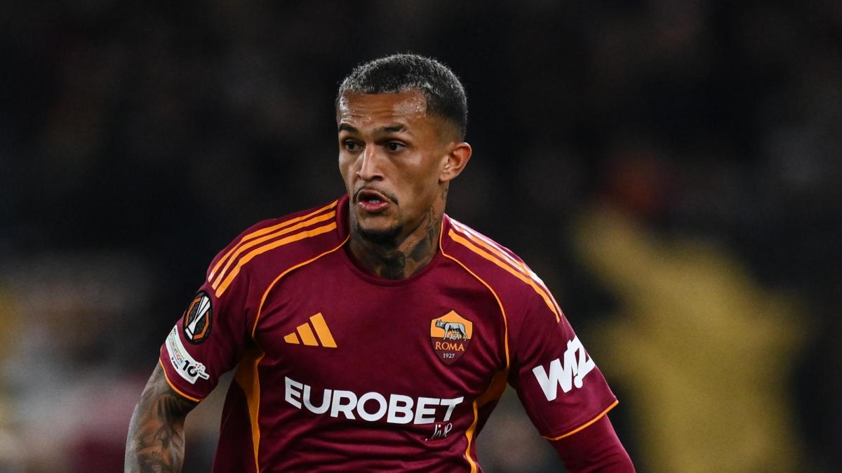 Roma, allarme Wesley: stop con il Brasile per un problema muscolare