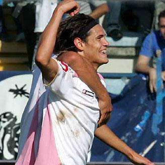 Cavani: "Interesse Juve? Mi fa piacere"