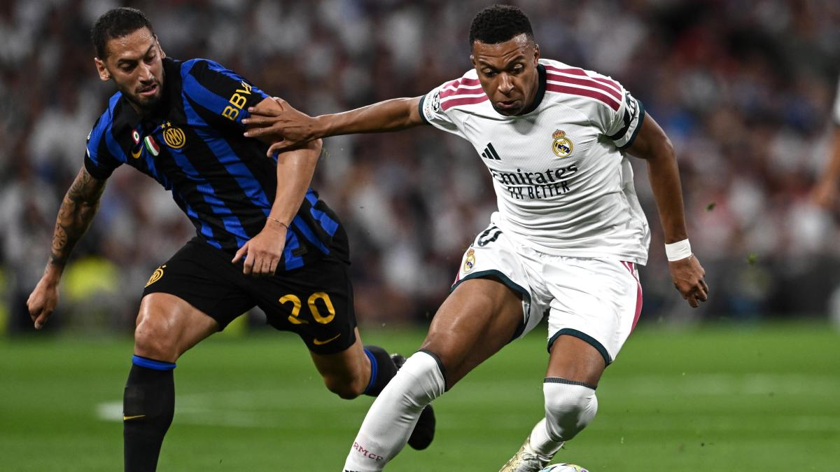 Juventus, suggestione Çalhanoglu: piace, ma l'operazione è molto complicata