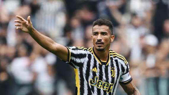 La Juventus celebra il ritorno di Danilo: “Bentornato Capitano”