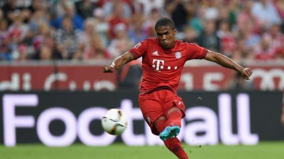 Douglas Costa in stand-by