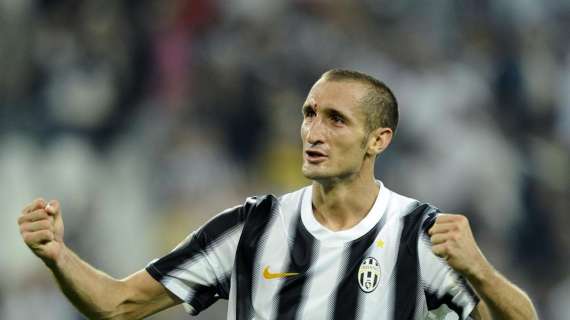 Chiellini: "Juve? Futuro molto positivo, ma ora non me frega niente. Penso all'Italia"