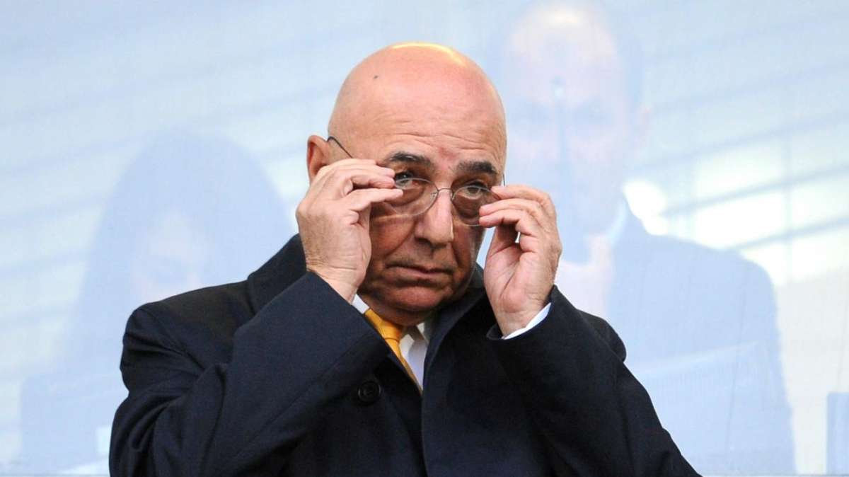 VIDEO - La furia di Galliani: "Guardate qua, era gol"