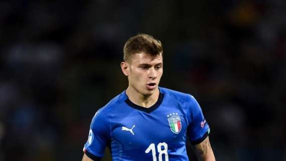 VIDEO - Barella è atterrato a Linate: domani sarà un giocatore dell'Inter