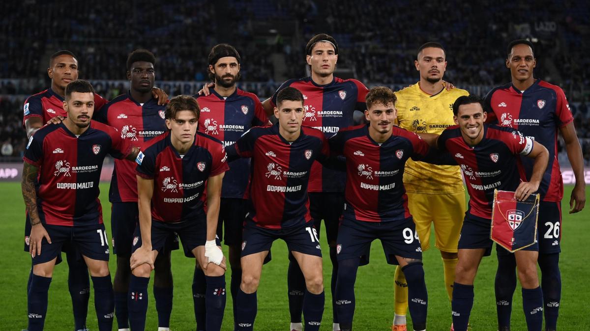 QUI CAGLIARI - Squadra al lavoro in vista della Juve. Personalizzato per Mazzitelli 