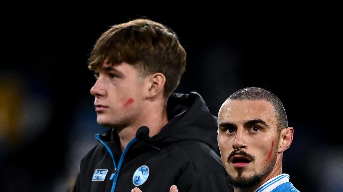 Napoli, sette cambi per il match: Conte rilancia i titolari dopo la Coppa Italia