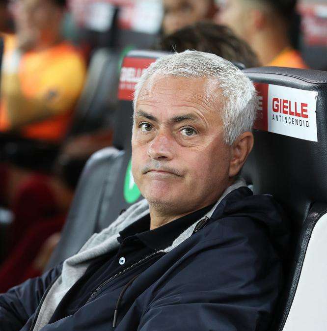 E. League, Mourinho: "Non meritavamo di perdere, va tutto contro"