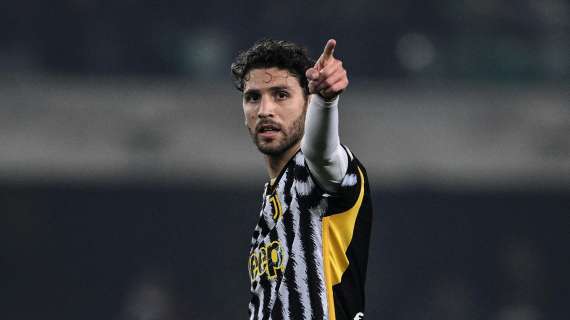 LOCATELLI la dedica al figlio Theo: "Sei la gioia più grande che la vita potesse donarci"