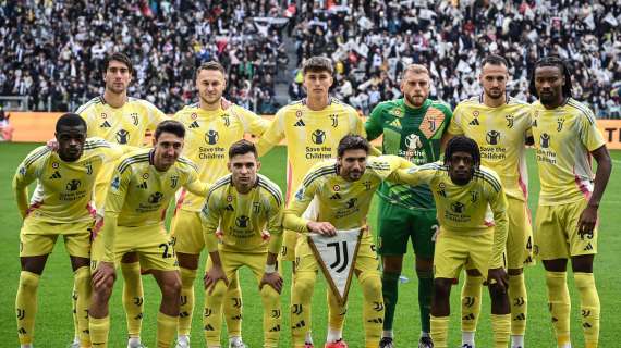 LIVE TJ - Gol Vlahovic, la Juventus esulta con la maglia di Bremer