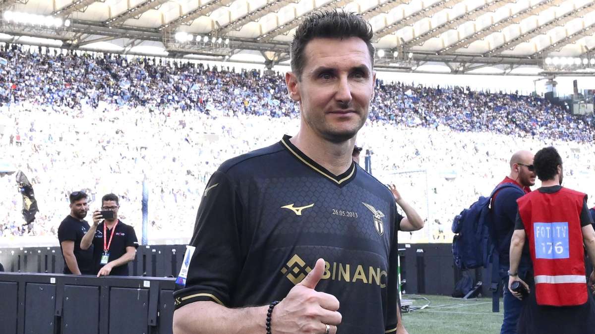 Klose: "Io il prossimo allenatore della Lazio? Andrei a Formello già domani...."