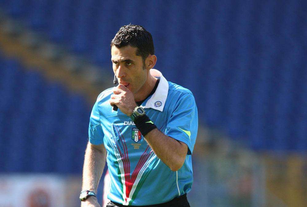 Sventura per Brighi: mentre arbitra la finale di Coppa Italia i ladri tentano il furto in casa sua