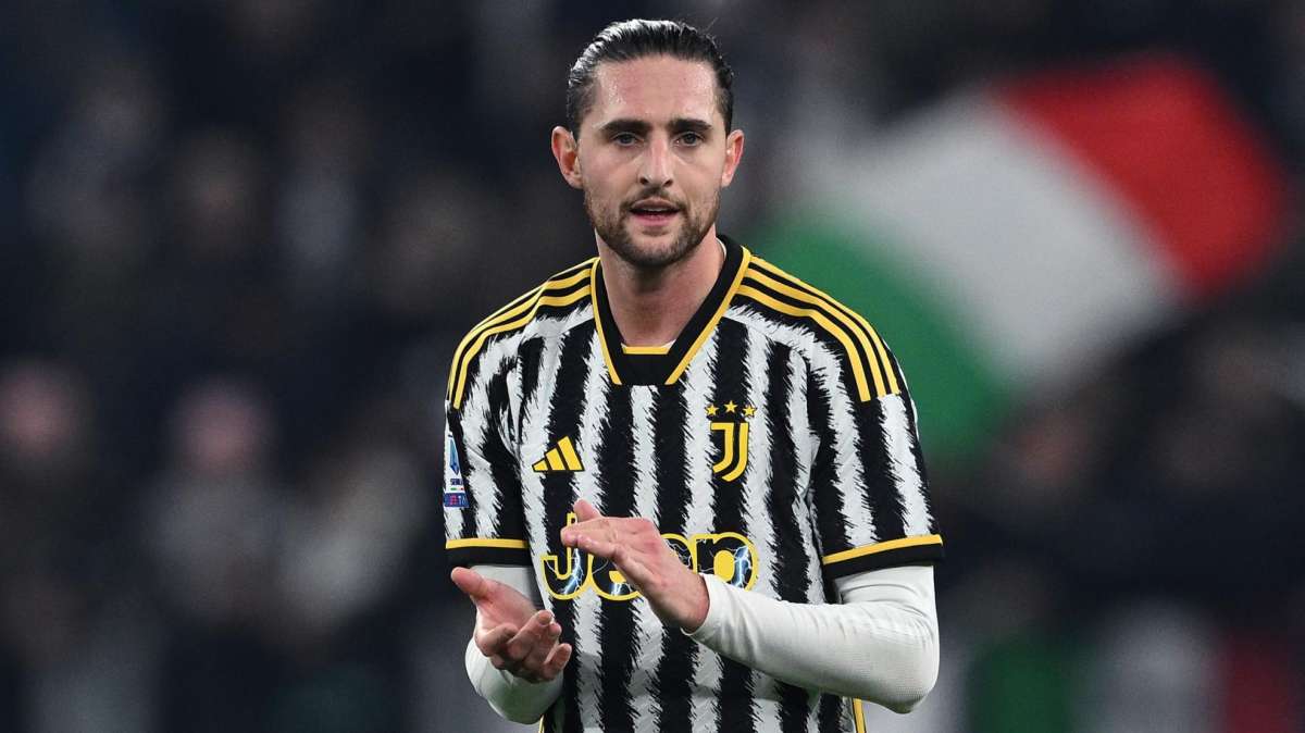 RABIOT ad Allegri: "Contento di lavorare con te, mi hai convinto a venire alla Juve"
