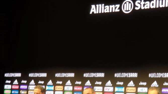Sarri incontra Ronaldo: il nuovo tecnico domani in Grecia da CR7