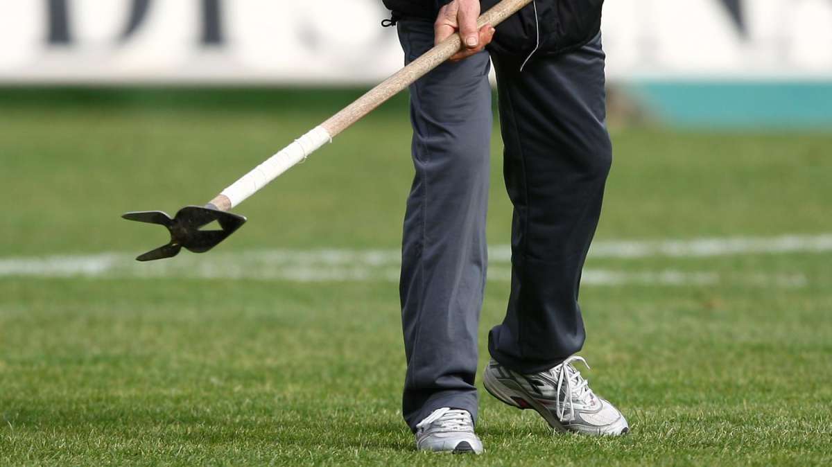 TUTTOSATIRA: Da quando esiste Vinovo solo stagione sfortunate. Urge drastico rimedio