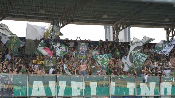 I tifosi del Den Haag: "Orgogliosi della nostra amicizia con i supporter di Juve e Avellino"