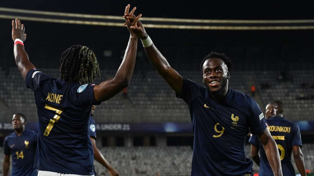 Sky Sport - Konè, tentativo del Napoli per gennaio? La Juve ci pensa per giugno