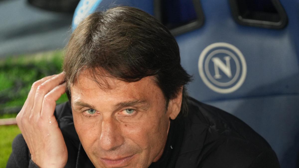 Conte: "La Nazionale? Sono solo chiacchiere, potrei anche rimanere fermo"