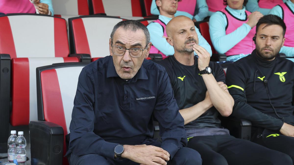 Sarri contro l'ipotesi derby alle 12:30: "Non si gioca con 35 gradi"