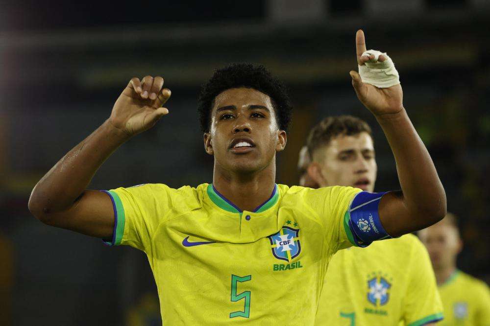 Chelsea, permesso di lavoro negato ad Andrey Santos