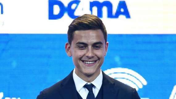 DYBALA: "Non ti arrabbiare Douglas vincerai la prossima volta. Che squadra ragazzi"